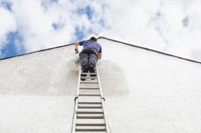 Peinture extérieure à Saint-Barthélemy-Lestra — façades et ravalement